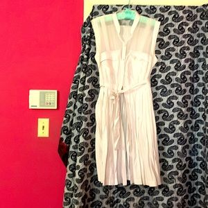 Ecru button downed pleated sleeveless dress